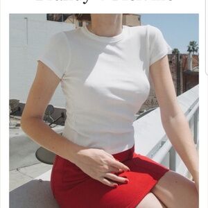 Brandy Melville Hailie Tee Shirt White Cotton
